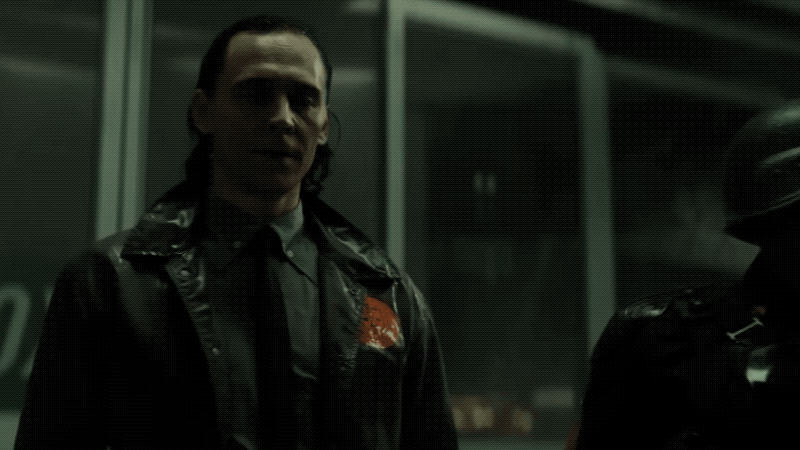 Loki magically drying himself off, which could just be a very finely-tuned execution of magical telekinesis, or simply Loki creating the illusion of being dry, when he's actually still wet. (Gif: Disney+/Marvel)