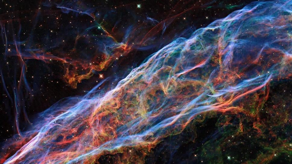 The Veil Nebula, as imaged by Hubble.  (Image: ESA/Hubble & NASA, Z. Levay)