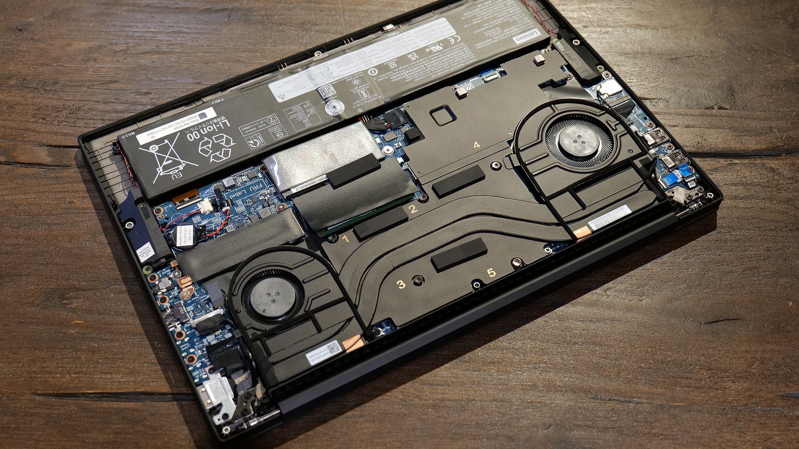 Here's what Lenovo's new cooling design on the ThinkPad X1 Extreme Gen 4 looks like. (Photo: Sam Rutherford)