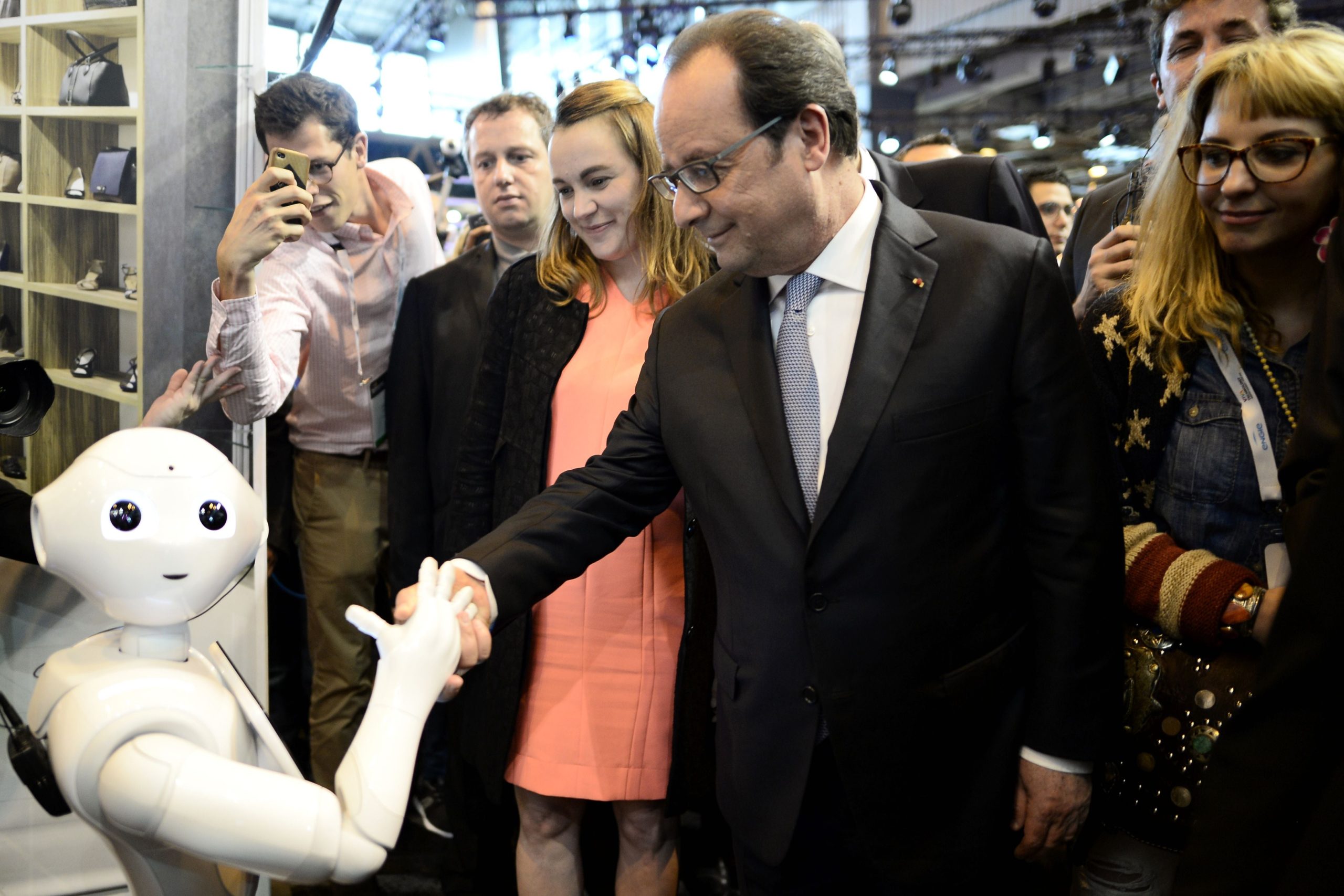 French President Francois Hollande shakes hands with Pepper during his visit to the Viva technology event in Paris on June 30, 2016. (Photo: Stephane De Sakutin/AFP, Getty Images)