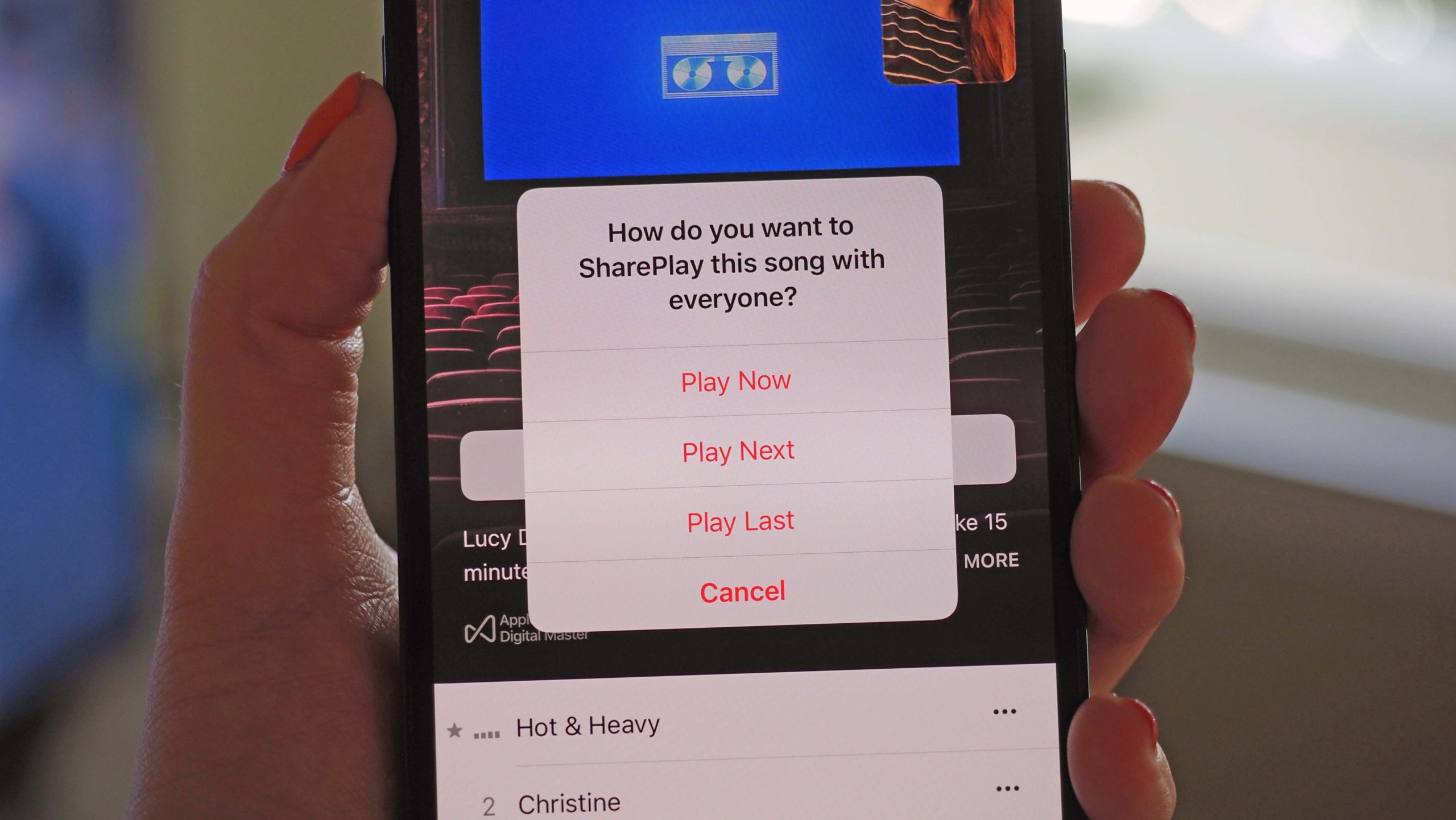 SharePlay on the iPhone is perfect for listening to music with friends. (Photo: Caitlin McGarry/Gizmodo)