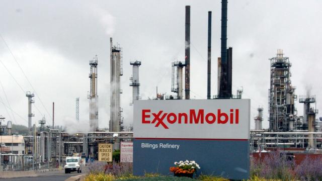 Exxon Lobbyists Reveal in Secret Recordings How They Manipulate Politicians and the Public