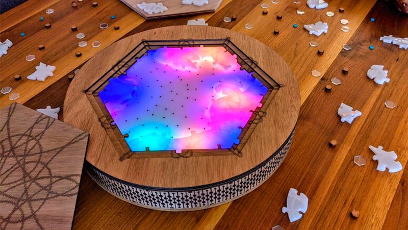 This Puzzle Rewards You With a Light Show for Every Solved Piece