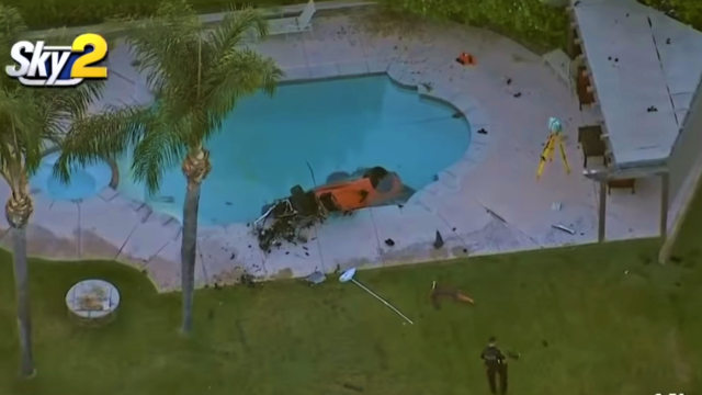 Two Dead After C8 Corvette Carrying Three People Crashes Into Pool At 240 KM/H