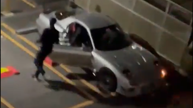 Mazda RX-7 Stolen In Japan On Video Right In Front Of Screaming Owner