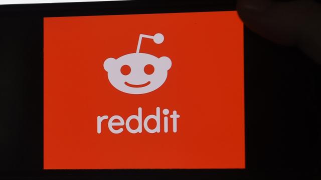No, Reddit Didn’t Kill 2 Popular Video-Downloader Bots