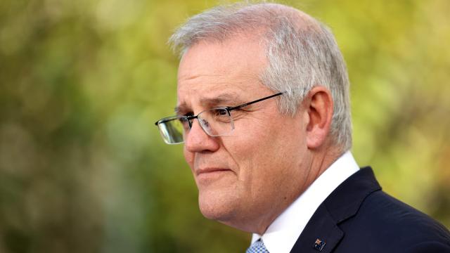 Australian Prime Minister Says He Didn’t Shit His Pants at McDonald’s in 1997