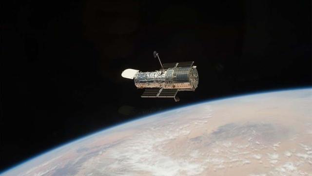 NASA Identifies ‘Possible Cause’ of Hubble Glitch