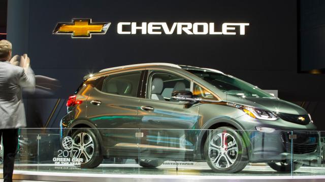 GM Warns Bolt Owners to Avoid Unattended Charging or Parking Their EVs Inside