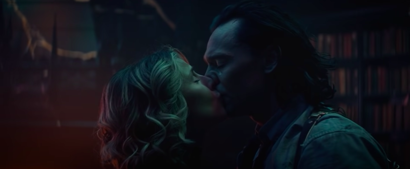 Sylvie and Loki kissing. (Screenshot: Disney+/Marvel)