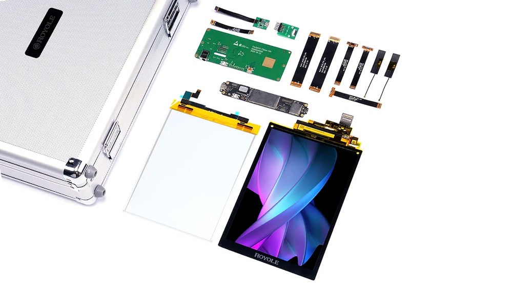 Now You Can Make Your Own Foldable Phone With This DIY Kit
