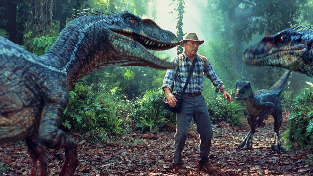 Jurassic Park 3 Cut A Scene Where A Velociraptor (!) Drove A Bike (!!) Off A Cliff (!!!)