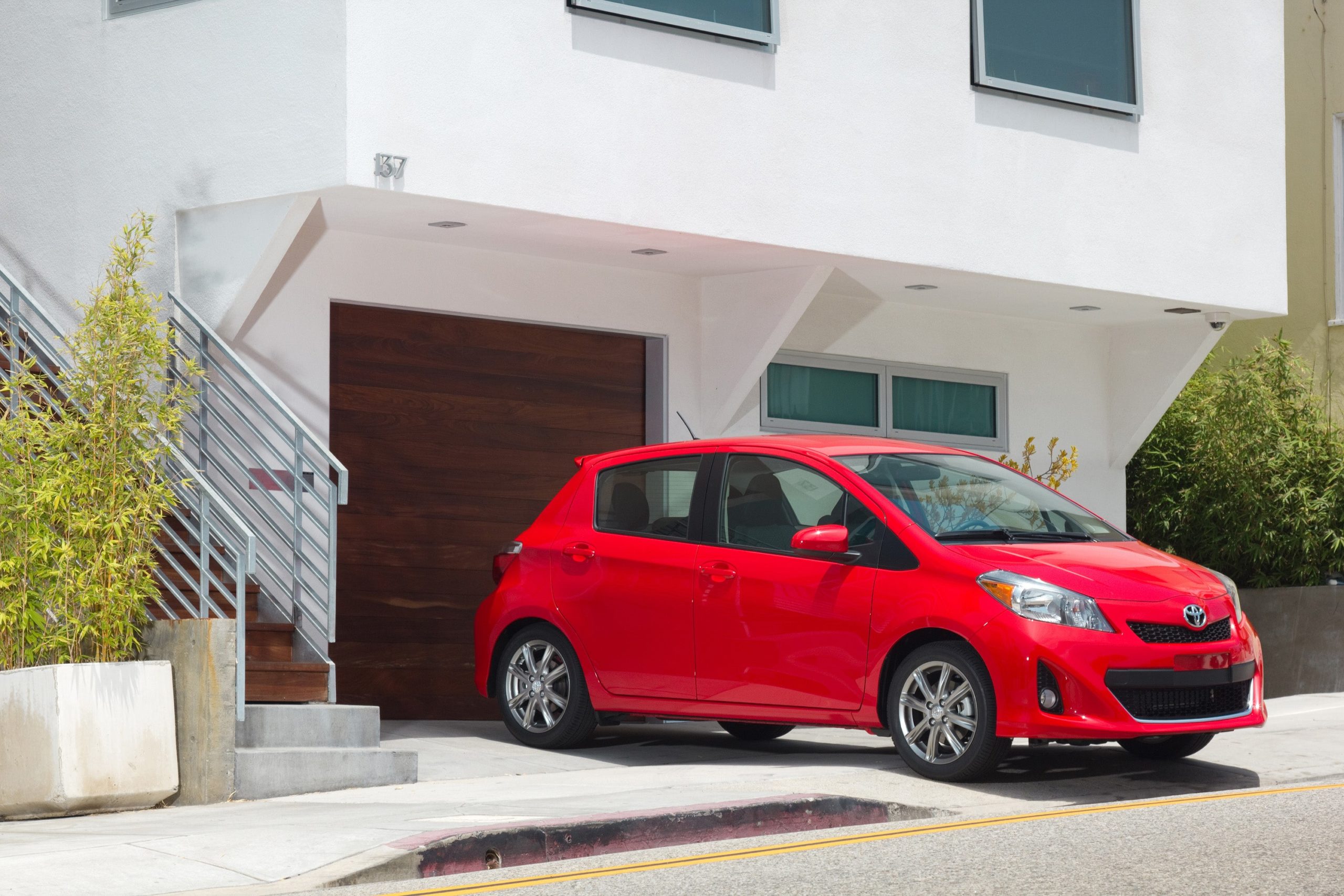 The Scion iQ Was An Excellent Small Car That Nobody Wanted To buy