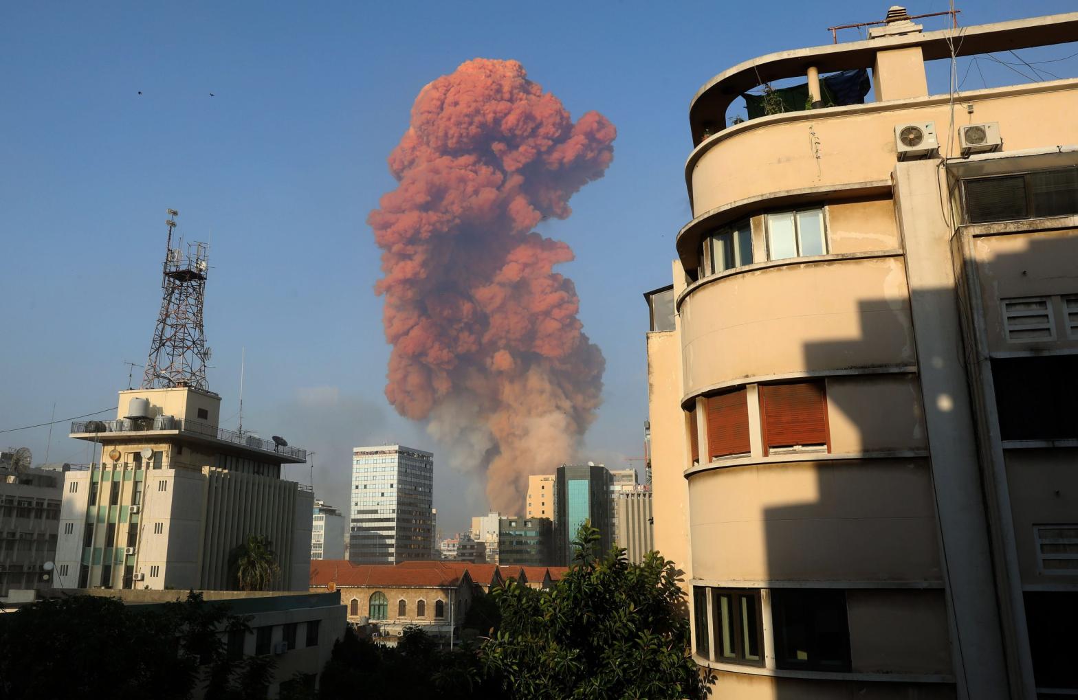 A picture taken on August 4, 2020 from the Hamra district in the centre of the Lebanese capital Beirut shows a smoke plume rising following a huge explosion that rocked the Port of Beirut. (Photo: Anwar Amro / AFP, Getty Images)