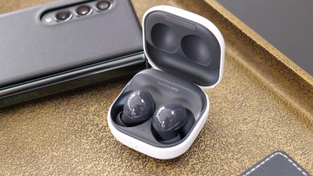 The Galaxy Buds 2 Take Aim At AirPods Pro