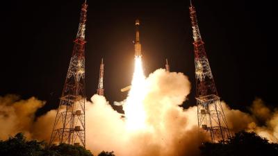 Indian Rocket Carrying Earth-Monitoring Satellite Fails to Reach Orbit