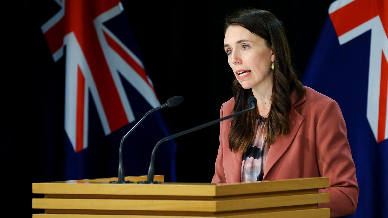 Prime Minister Jacinda Ardern speaks to media during a press conference at Parliament on August 17, 2021 in Wellington, New Zealand. (Photo: Hagen Hopkins, Getty Images)