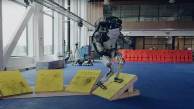 The Boston Dynamics Robots Can Do Parkour Now