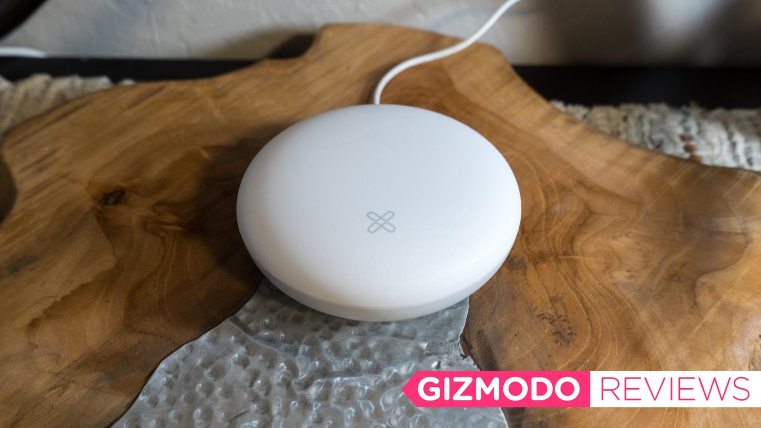 The Hex Home Security kit works fine, but it will be even more worth the money when third-party integrations are available.  (Photo: Florence Ion / Gizmodo)
