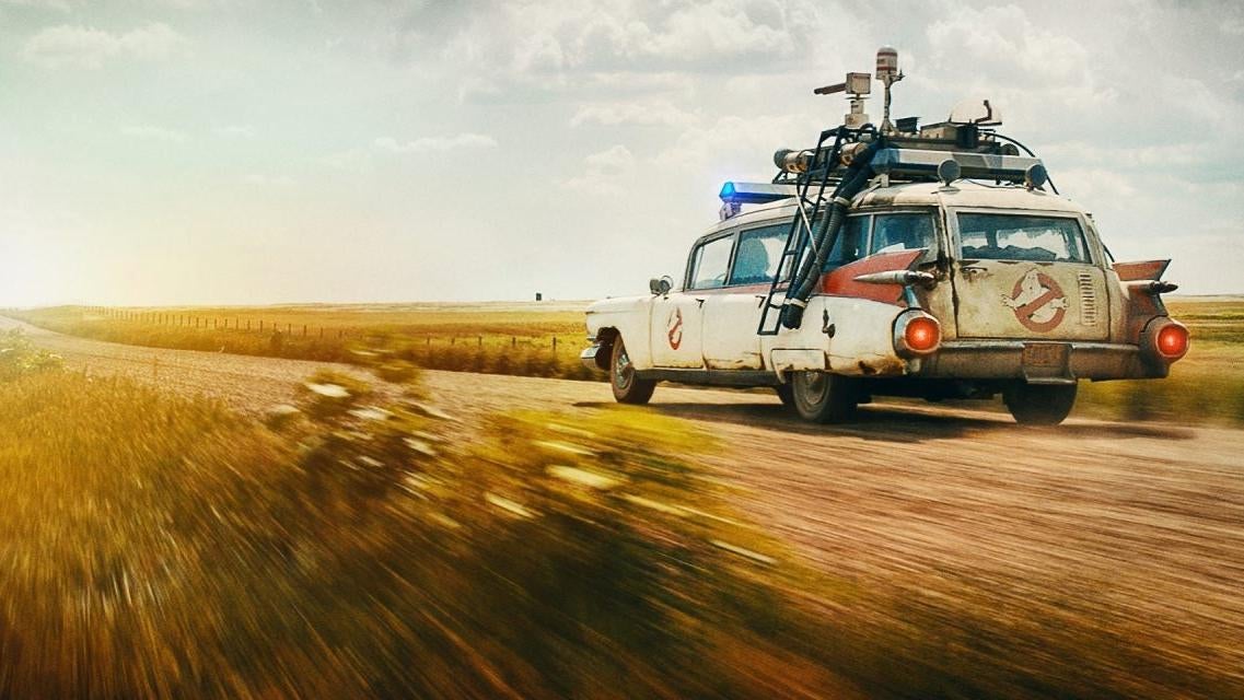 I ain't afraid of no well-maintained dirt roads. (Image: Sony Pictures)