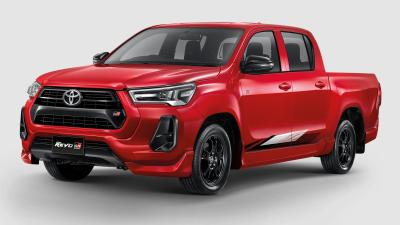 Toyota’s Super GT-Inspired Rear-Wheel-Drive ‘Lo-Floor’ Hilux Is The Weirdest Truck You’ll See All Week