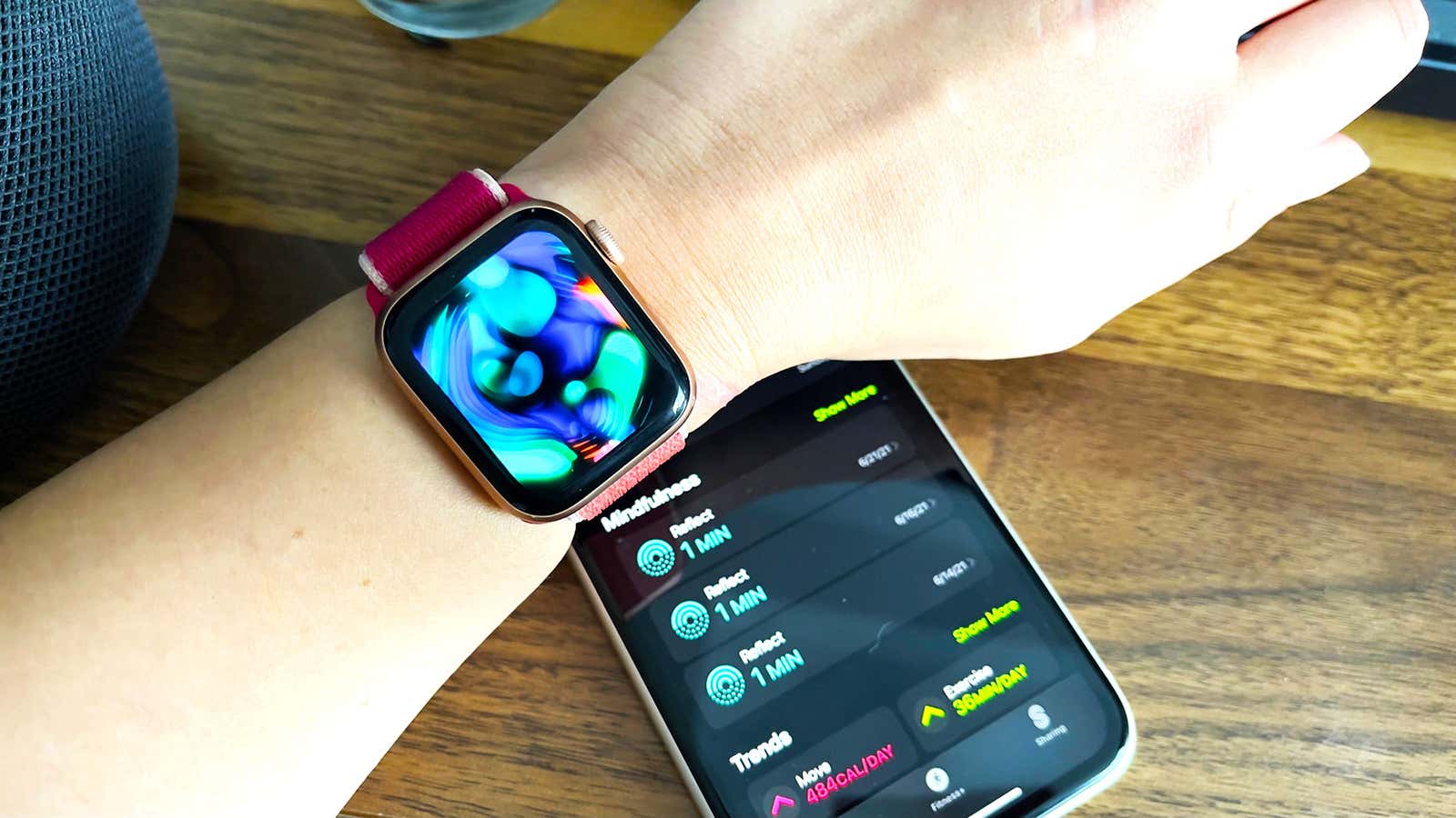 A peep of the mindfulness sessions coming to watchOS 8. (Photo: Victoria Song/Gizmodo)