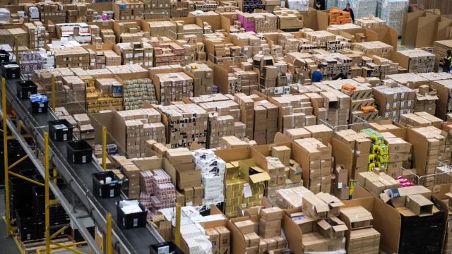 California Advances Historic Bill Targeting Amazon’s Punishing Warehouse Quotas