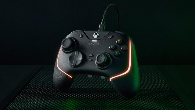 Razer’s Wolverine V2 Chroma Is a Super-Responsive Gamepad for Xbox and PC (And Yes, It Lights Up)