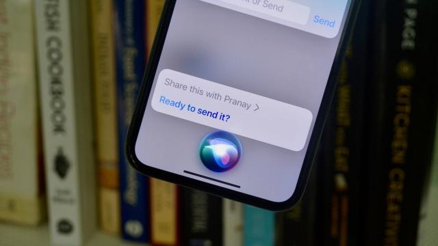 How To Use Siri To Share Whatever Is On Your iPhone Screen In iOS 15
