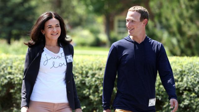 Facebook Paid the FTC Billions to Personally Protect Zuckerberg, Lawsuit Claims