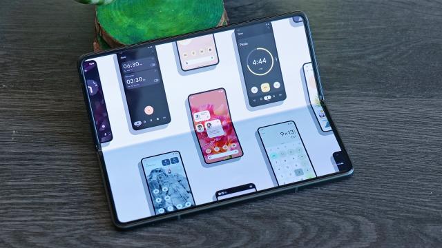 Leaked Android Update Promises Huge Upgrades for Foldable Phones