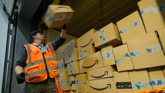 Amazon Agrees to Pay Back Wages to Two Employees Who Claimed They Were Illegally Fired for Organising