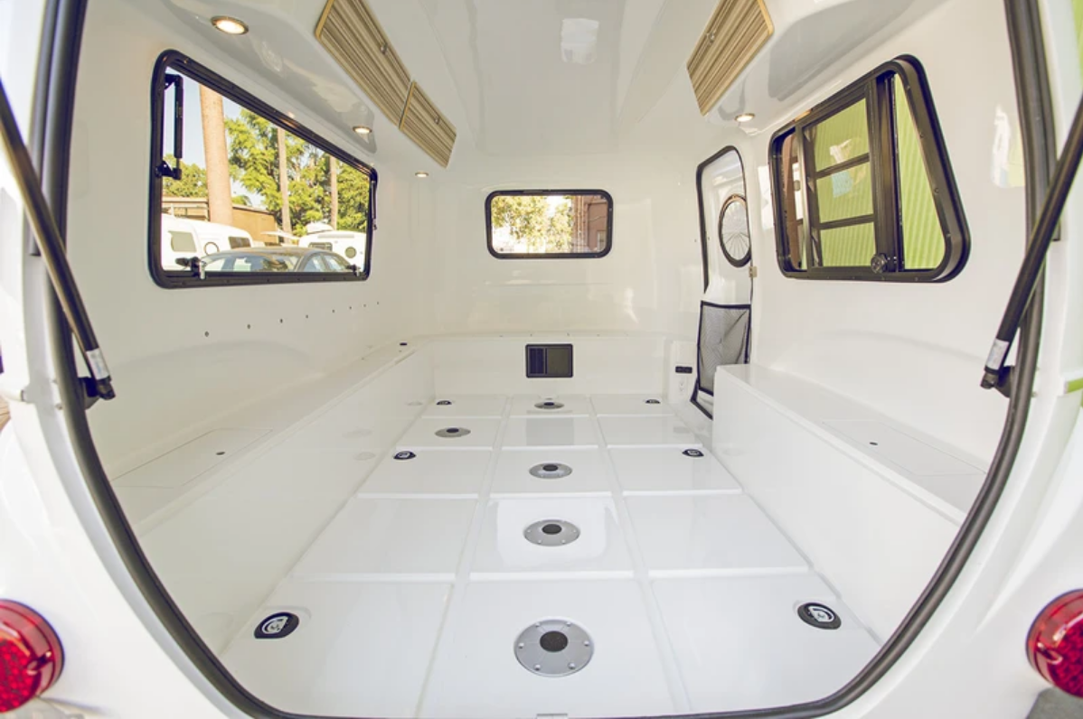 This Retro Camper Is One Of The Most Versatile RVs You’ll Ever Find