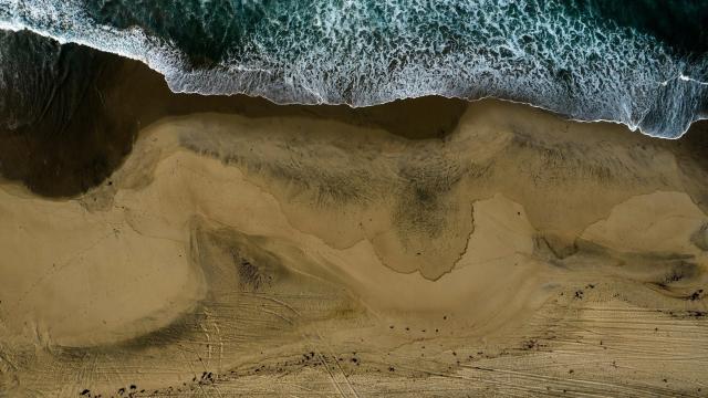 8 Devastating Aerial Photos of California’s Oil Spill