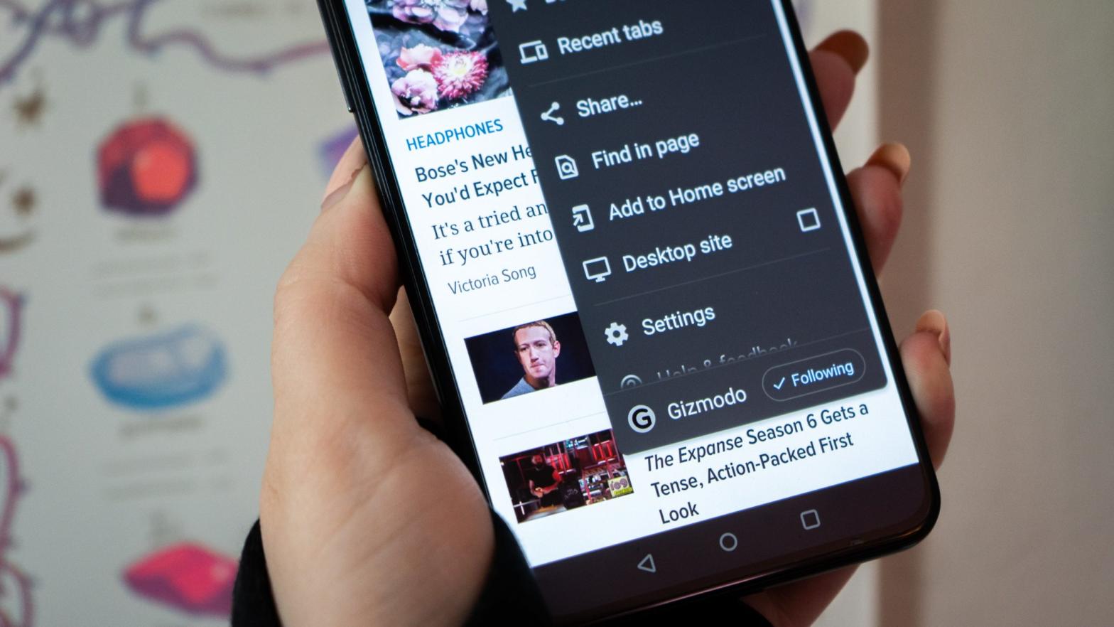 Be a faithful reader and follow Gizmodo in Chrome for Android. (Photo: Florence Ion / Gizmodo)