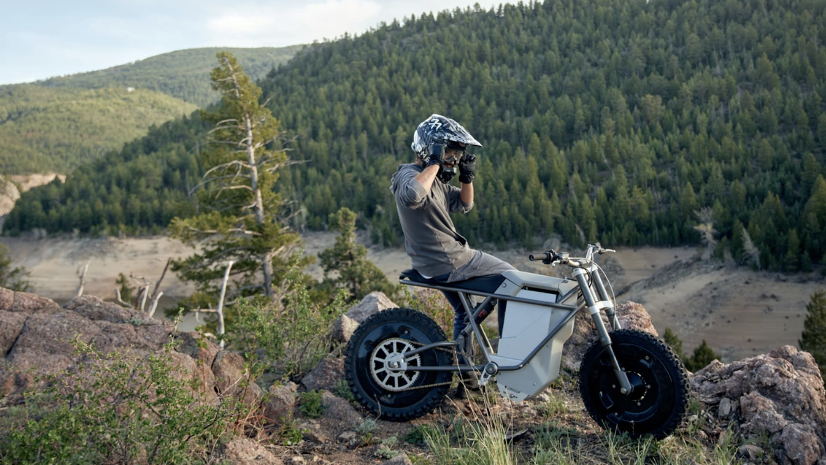 Land Energy Could Make A Capable Lightweight Electric Motorcycle For The Trail
