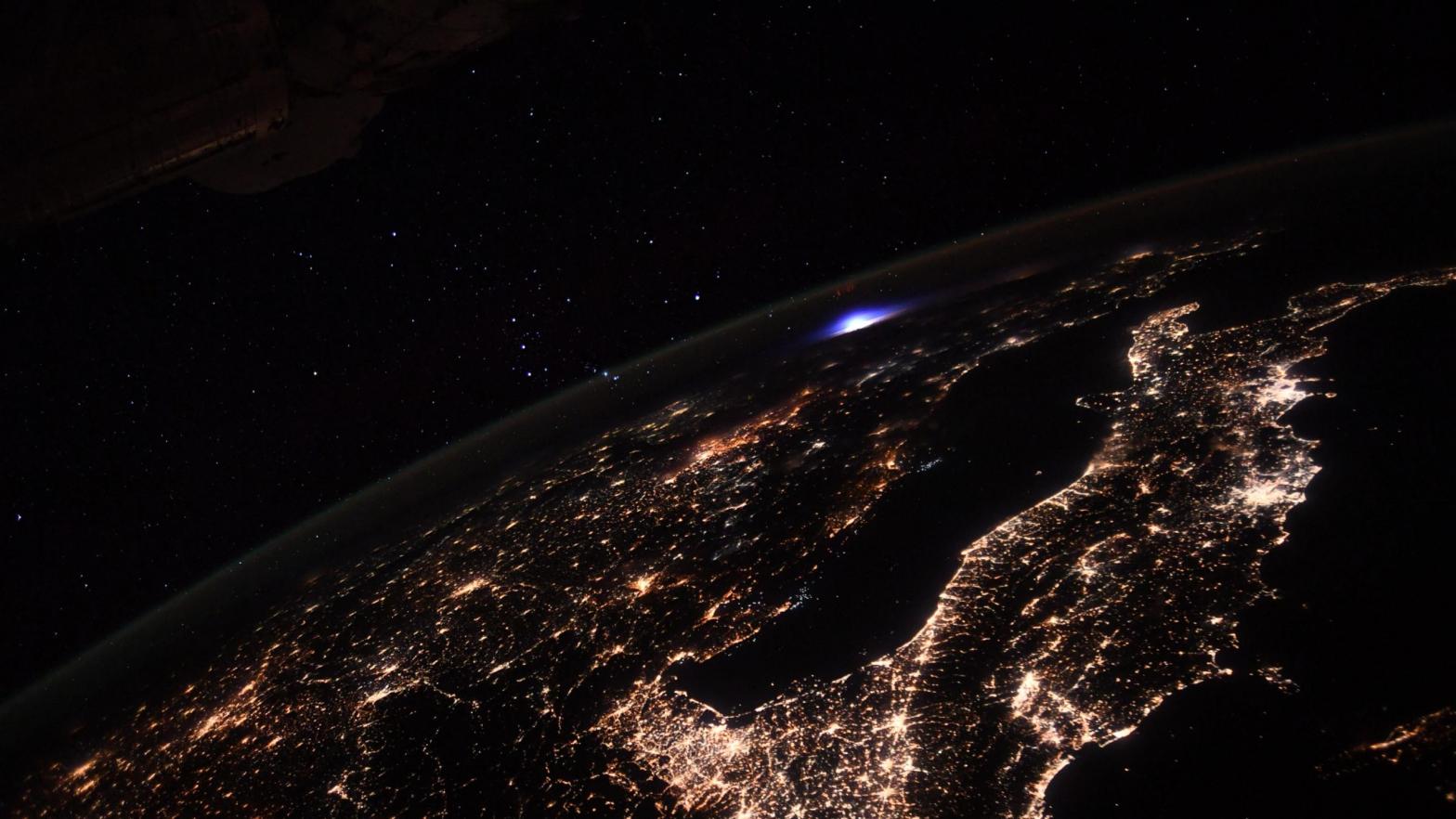 The blue flash, seen in this photograph taken by French astronaut Thomas Pesquet.