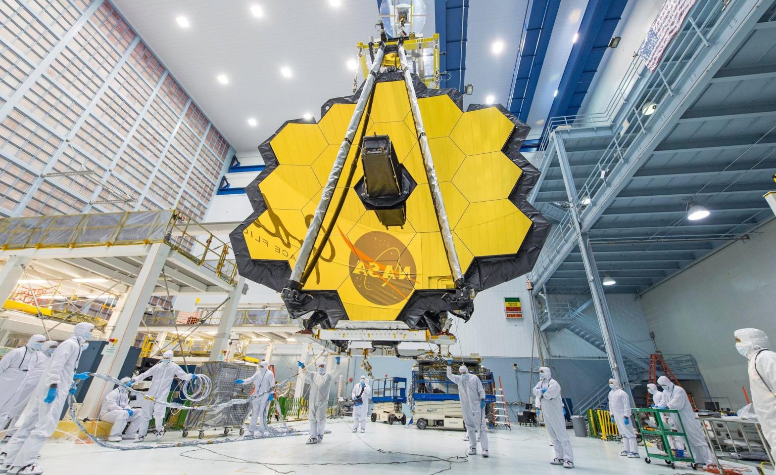 James Webb Space Telescope during testing in 2017.  (Image: NASA/Desiree Stover)