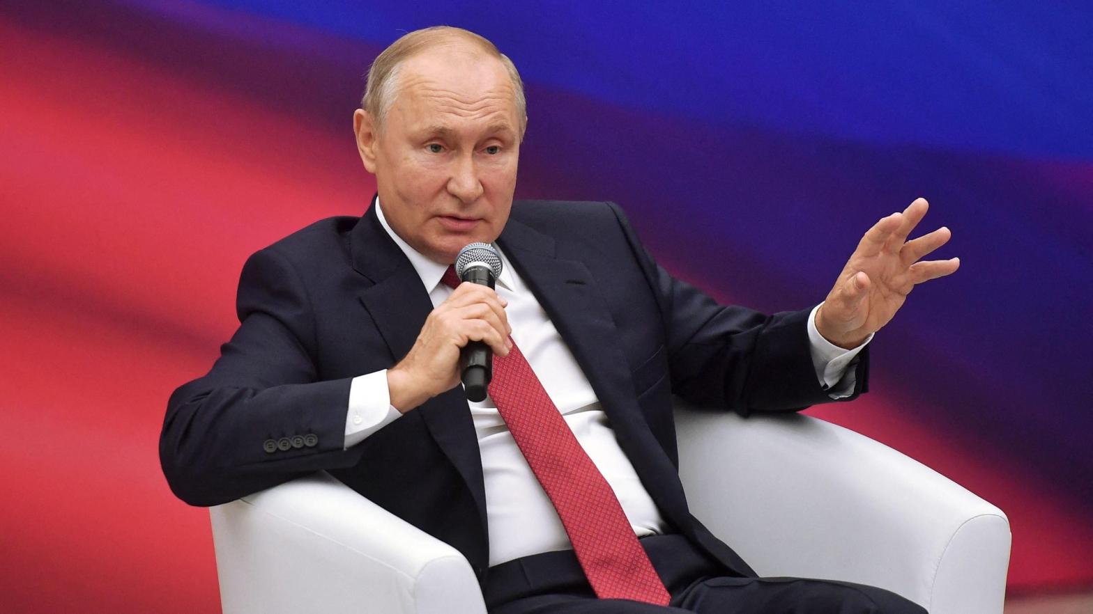 Russia's President Vladimir Putin speaks during a United Russia ruling party's members meeting in Moscow on August 22, 2021. (Photo: Mikhail Voskresenskiy/Sputnik/AFP, Getty Images)