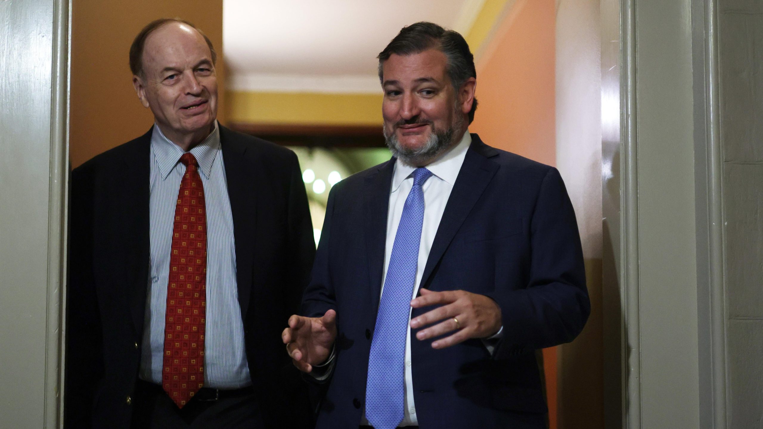 Alabama Senator Richard Shelby, left, and Texas Senator Ted Cruz, right, leaving a Senate GOP conference meeting at the Capitol on Oct. 7, 2021. (Photo: Alex Wong, Getty Images)