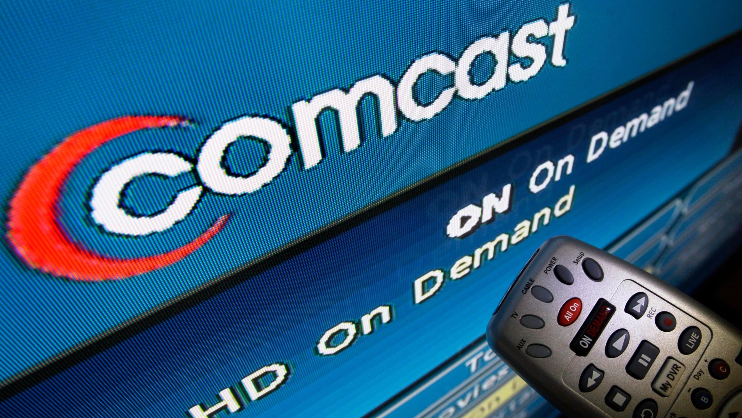 In this Aug. 6, 2009 file photo, the Comcast logo is displayed on a TV set in North Andover, Mass. (Photo: Elise Amendola, AP)