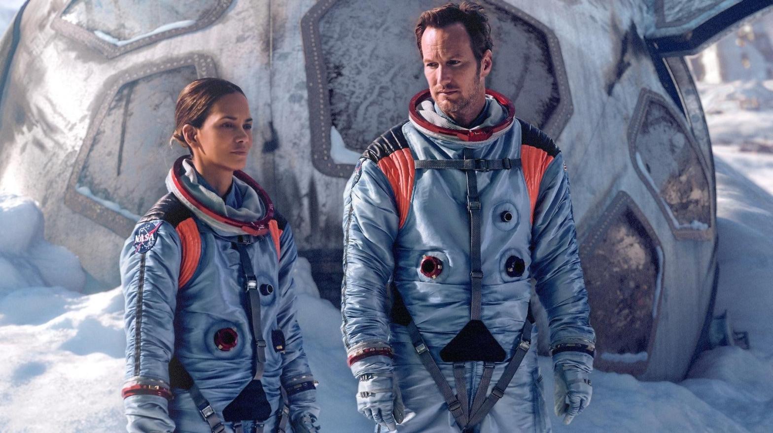 It's smiles all around for Halle Berry and Patrick Wilson in Moonfall. (Image: Lionsgate)