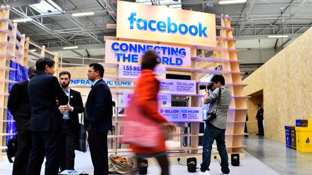 10 Facebook Publishers Responsible for Nearly 70% of Climate Change Denial Content