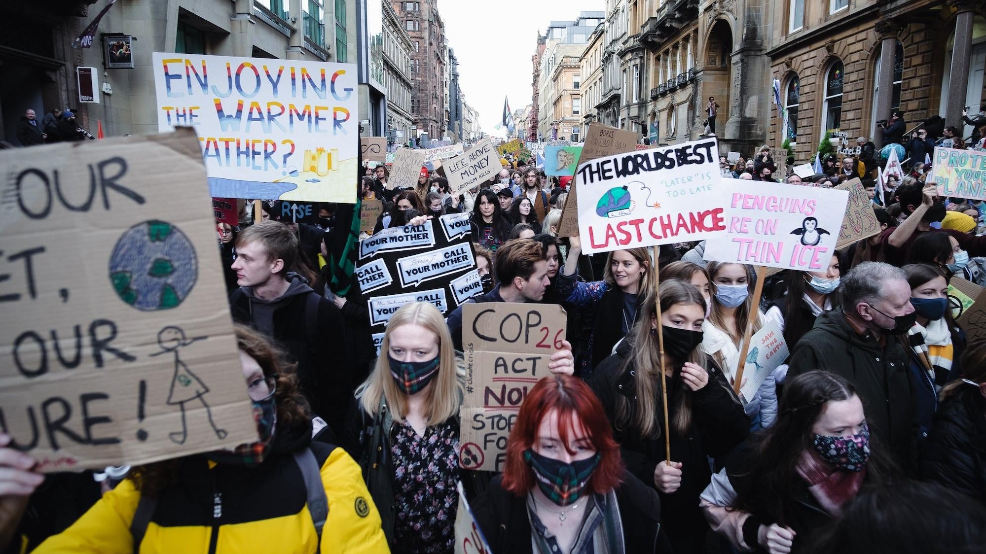 Protesters in the streets of Glasgow. (Photo: Brian Kahn)