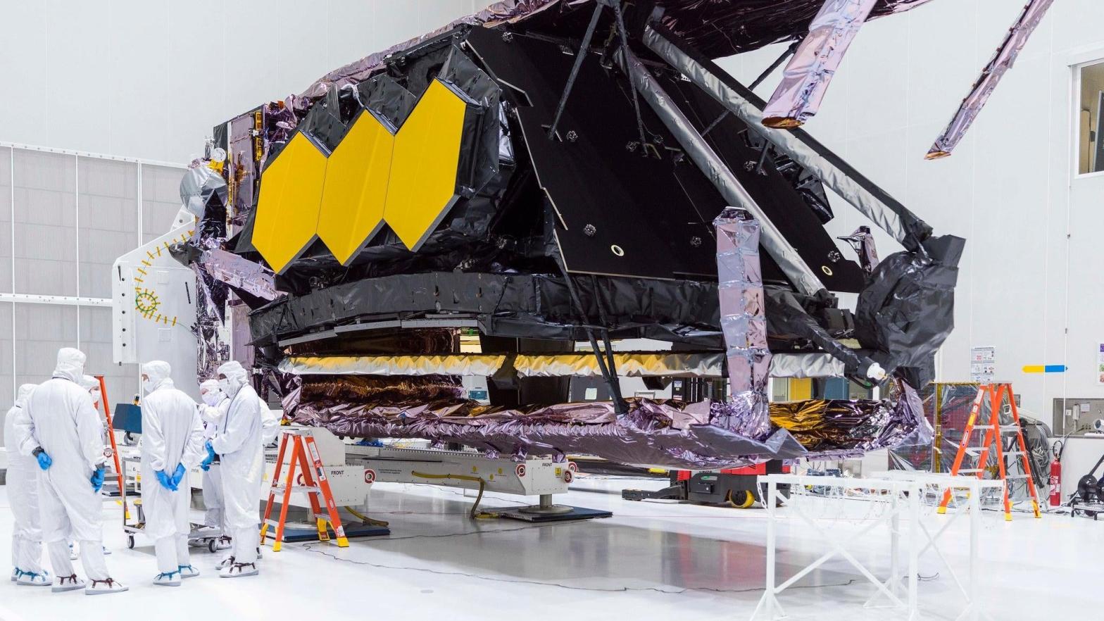 The Webb telescope in the cleanroom at the Guiana Space Centre in French Guiana, October 15, 2021.  (Photo: NASA/Chris Gunn)