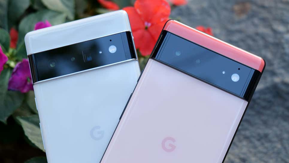 Pixel 6a will probably look like this from the back but contain different hardware.  (Photo: Sam Rutherford / Gizmodo)