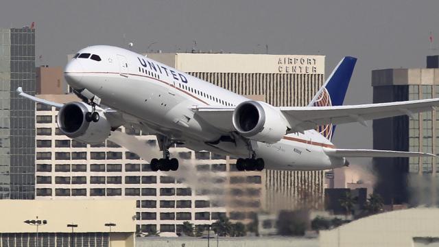 United Flies First Plane With 100% ‘Sustainable Aviation Fuel’