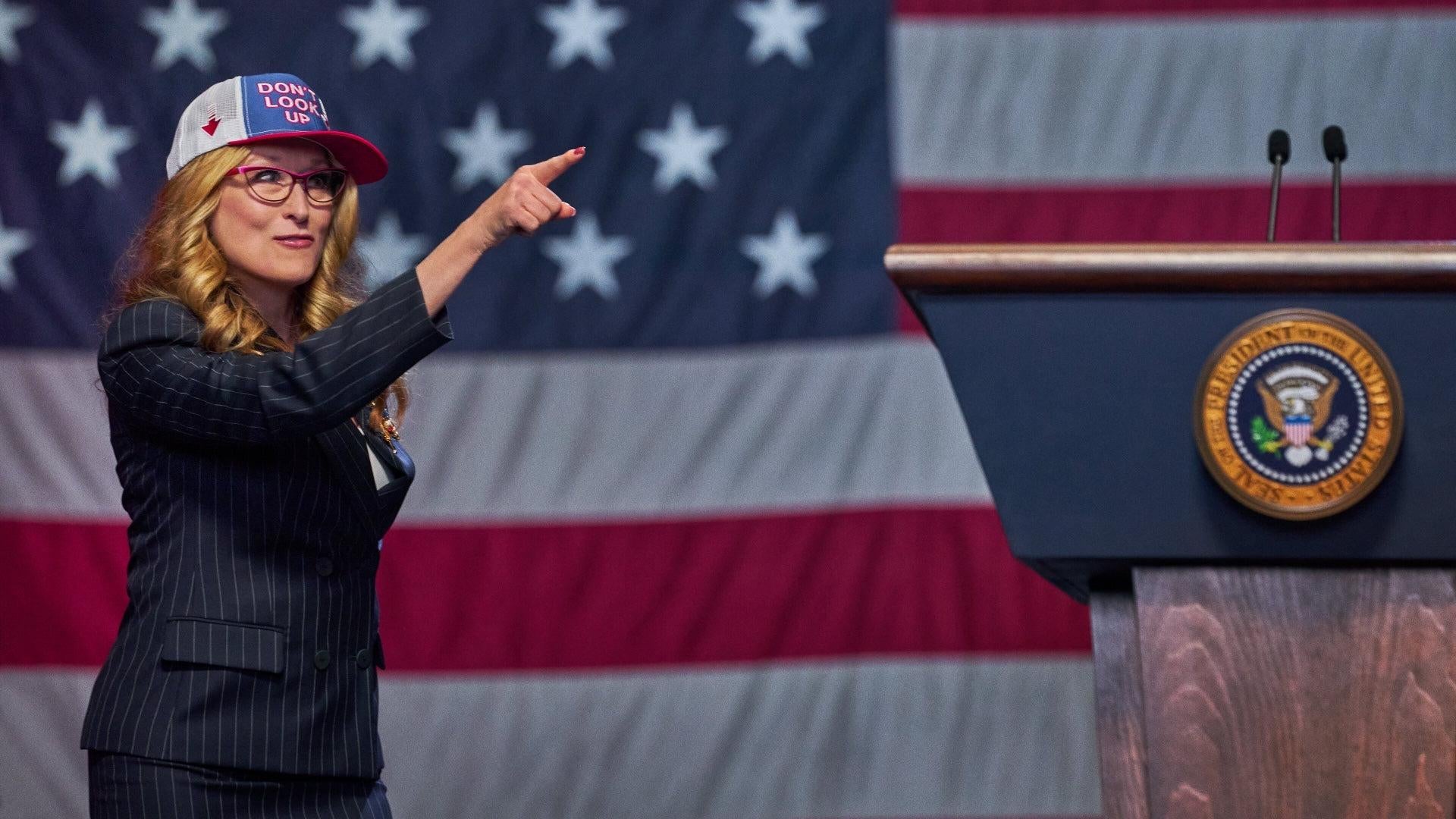 Meryl Streep is a president with a slogan cap. (Image: Netflix)