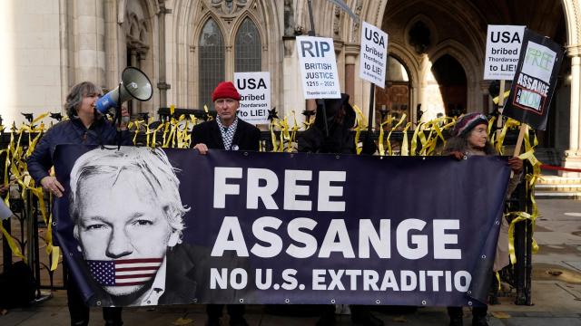 Julian Assange Can Be Extradited to U.S. After New UK Court Ruling