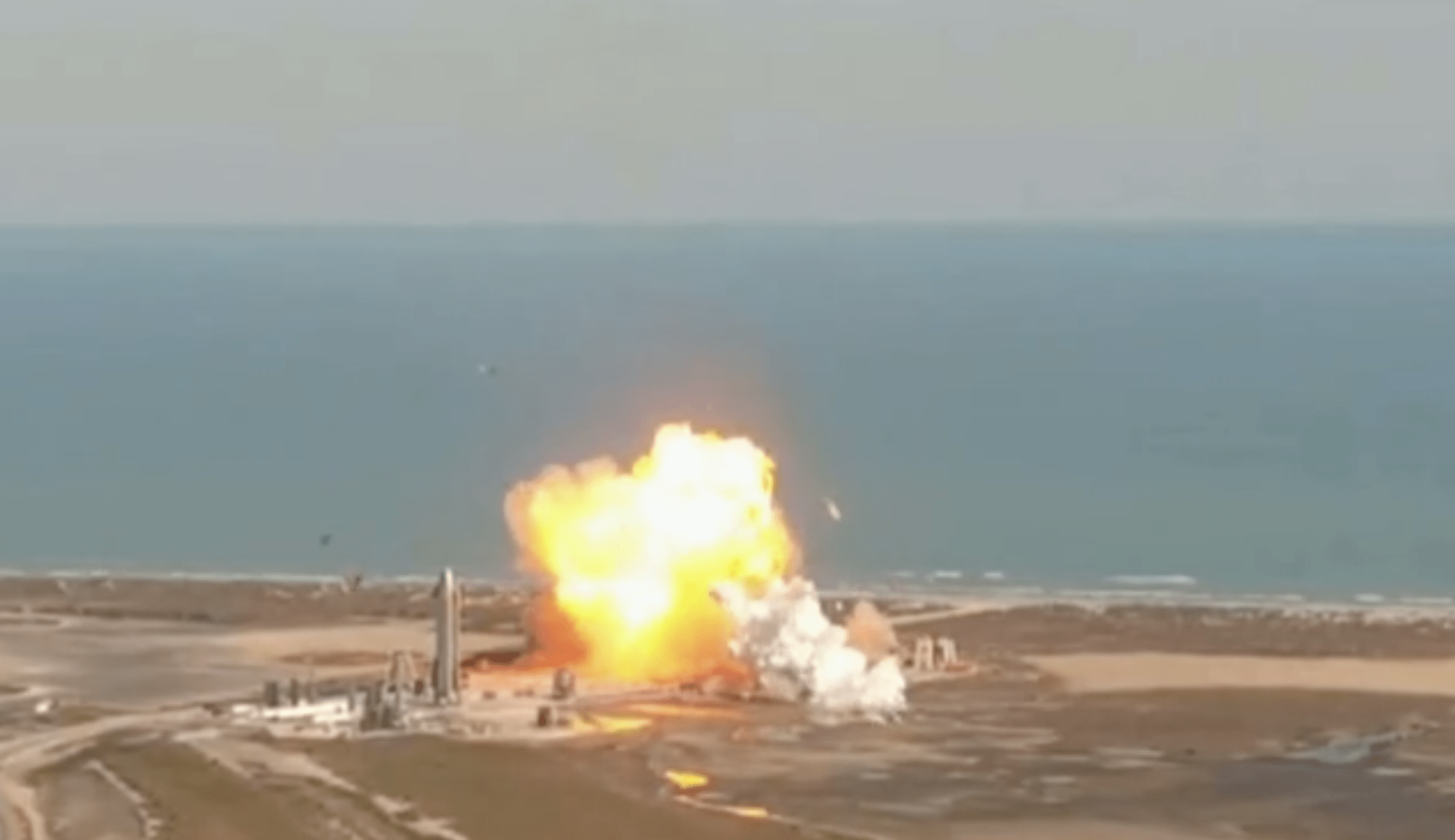 The SN9 Starship prototype exploding during a failed landing on February 2, 2021. (Image: SpaceX Webcast)